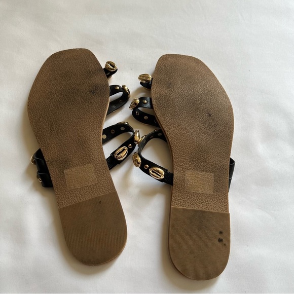 Shoedazzle | Golden Seashells Embellished Thong Sandals - Picture 9 of 9